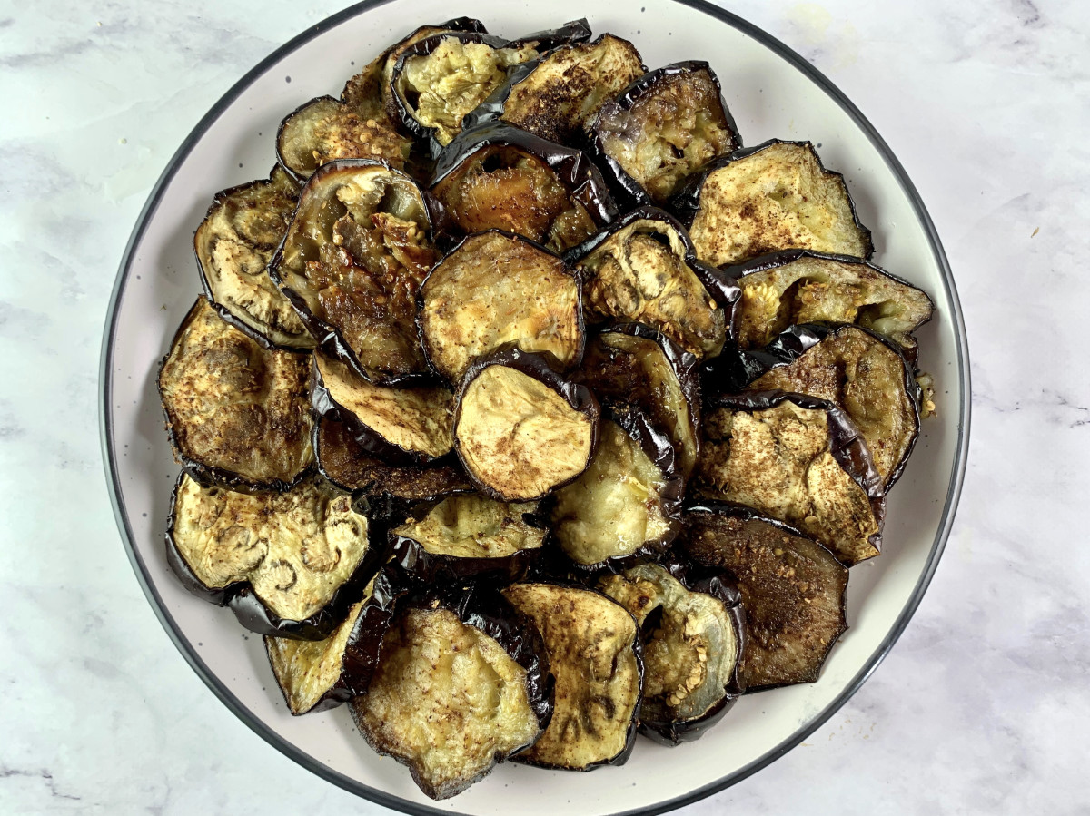 ROASTED EGGPLANT ROUNDS ON A PLATTER