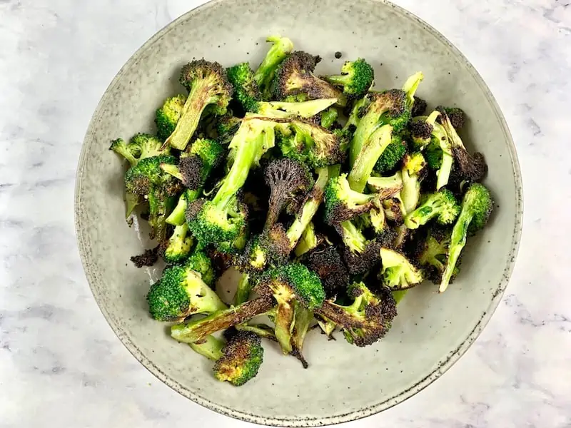CHARRED LOW CARB BROCCOLI TO BOWL